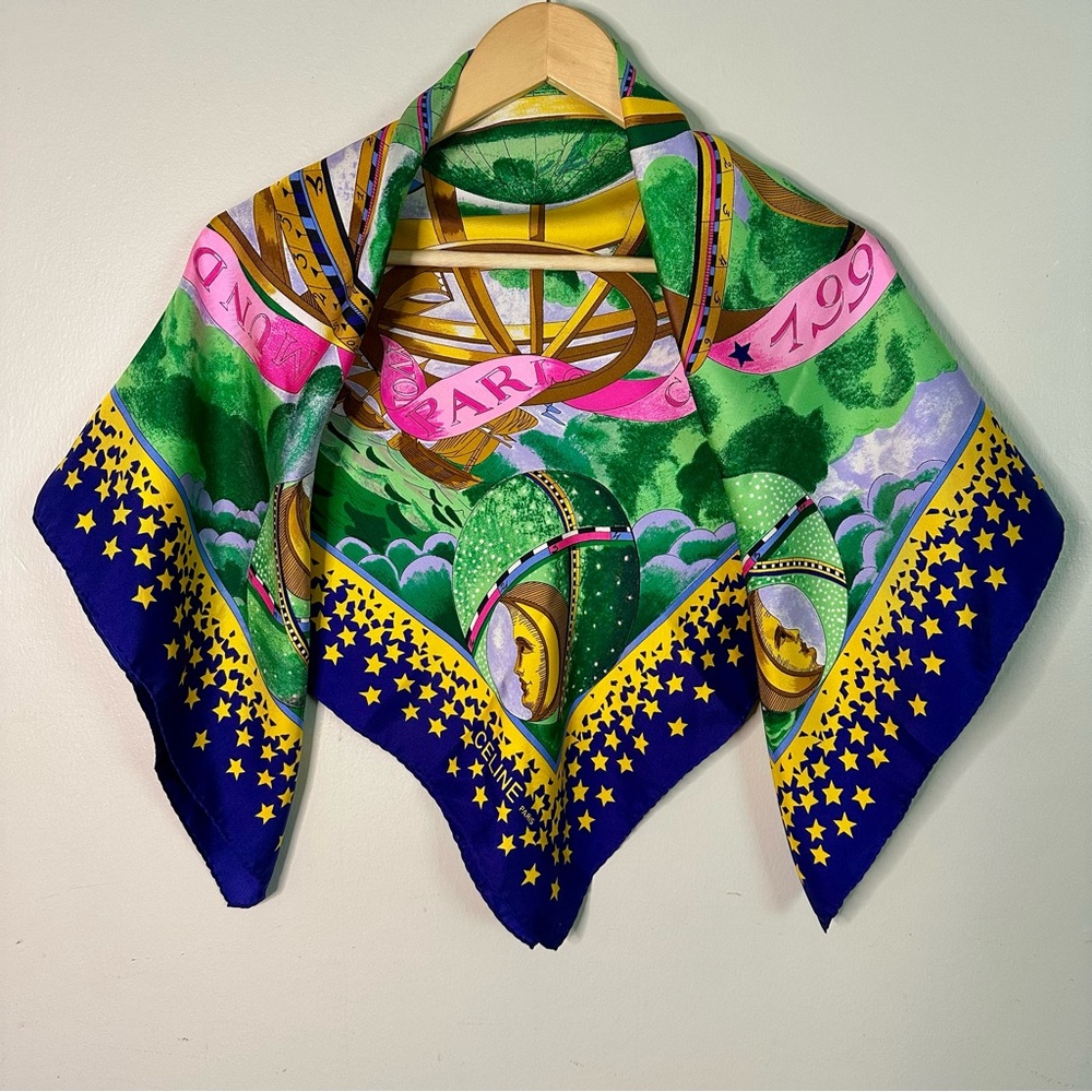 🥂SOLD🥂1990 CELINE PARIS Vintage Silk Bright Celestial Square Scarf - Picture 11 of 11